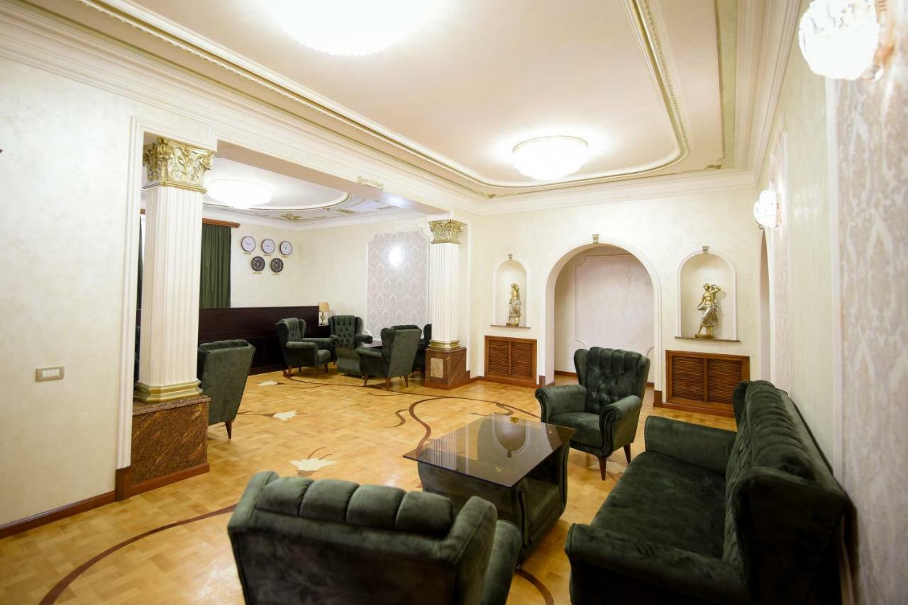 Royal Palace Hotel Ванадзор Екстер'єр фото
